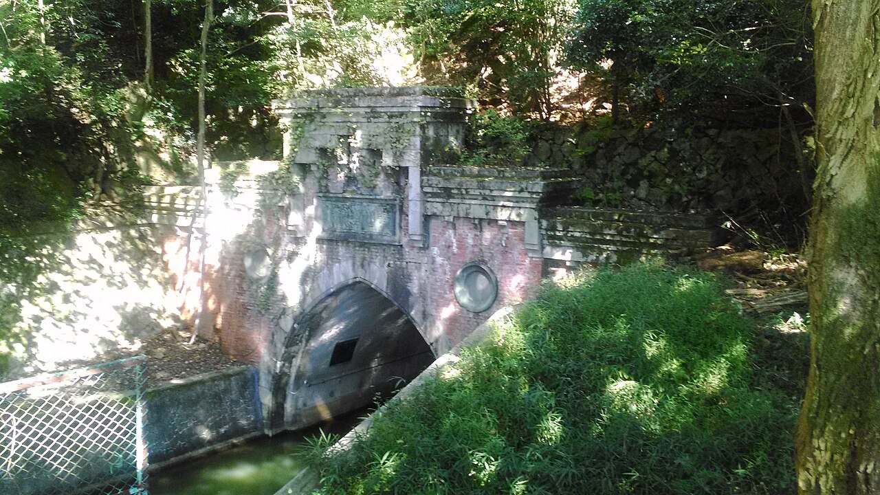 琵琶湖疏水の第2トンネル西口